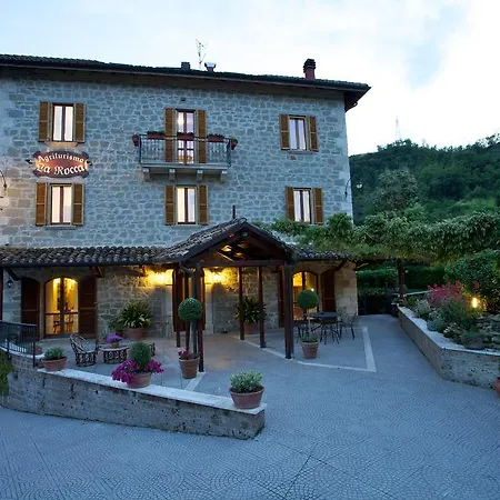 Agriturismo La Rocca Κατάλυμα σε φάρμα